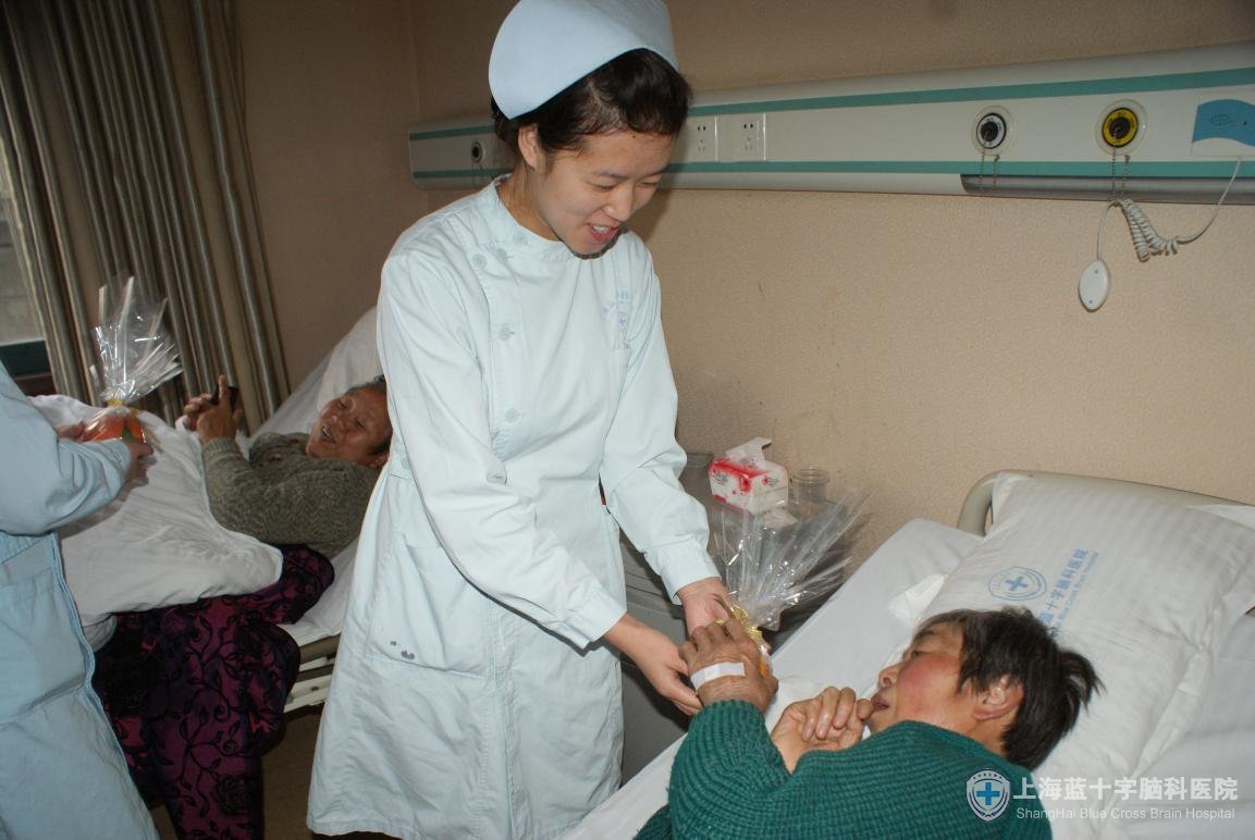 ������@�����w