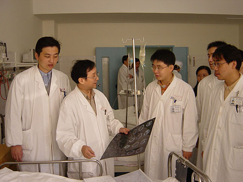 �Ϻ��{ʮ���X���t(y��)Ժ   �㕳� 