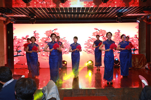 �{(l��n)ɫ���� ����(chu��ng)�x�� ����ӛ�Ϻ��{(l��n)ʮ���X��2016��K���Y(ji��)���´�(li��n)�g���