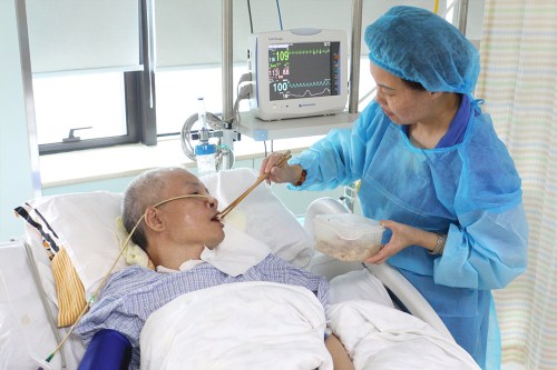 ���{�z�����Єӡ�������ֲ���ˣ�������Ԫ�R�� ���͹��������{ʮ���X���t(y��)Ժ�e�k