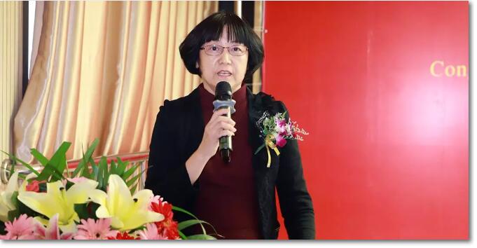 �Ϻ�������t(y��)���C(j��)��(g��u)�f(xi��)�������L犾��A�vԒ