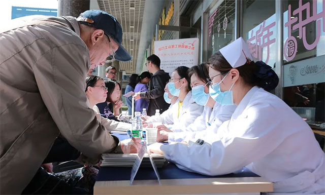 �P(gu��n)��(��i)��ů���� �������(d��ng)�M(j��n)�@�^(q��)���ߌ�������(hu��)(li��n)���{(l��n)ʮ���_(k��i)չ��ԃ���(d��ng)