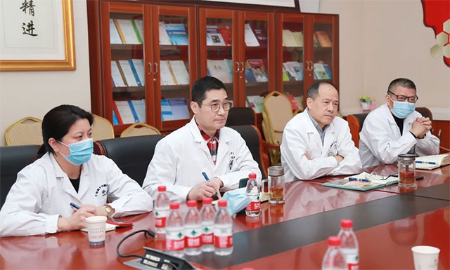 �t(y��)Ժ�I(l��ng)��(d��o)�J(r��n)�� (t��ng)ȡ���h