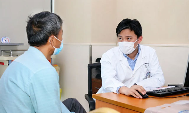 ���������چ��\