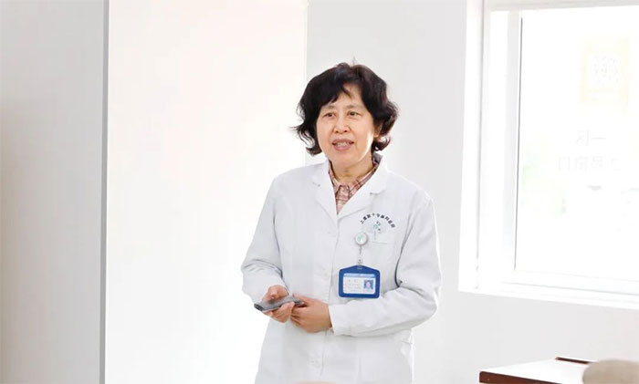 �t(y��)�繲�������������������������v���M(j��n)��^(q��)