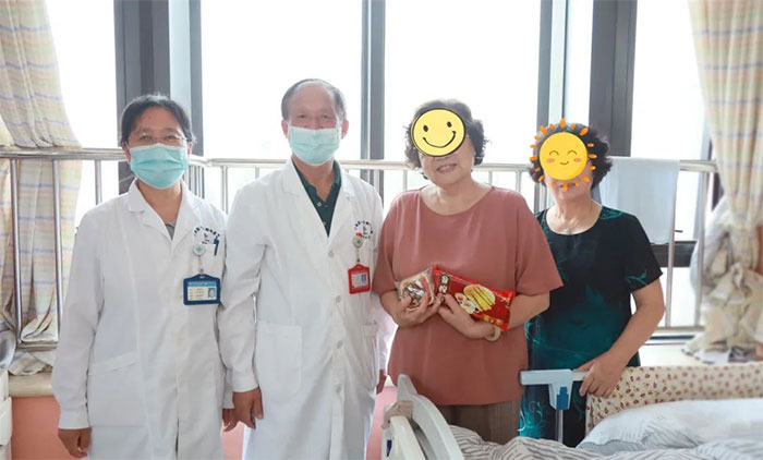 �������P(gu��n)������ů������ | �Ϻ��{ʮ���X���t(y��)ԺסԺ���^(q��)�_չ����ο�����