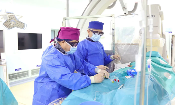 ��Ѯ��֪��ͻ�l(f��)�X���f�ﱼ�����t(y��)�{ʮ�� ��ϯ�������ڈF꠽����ί����r���U����